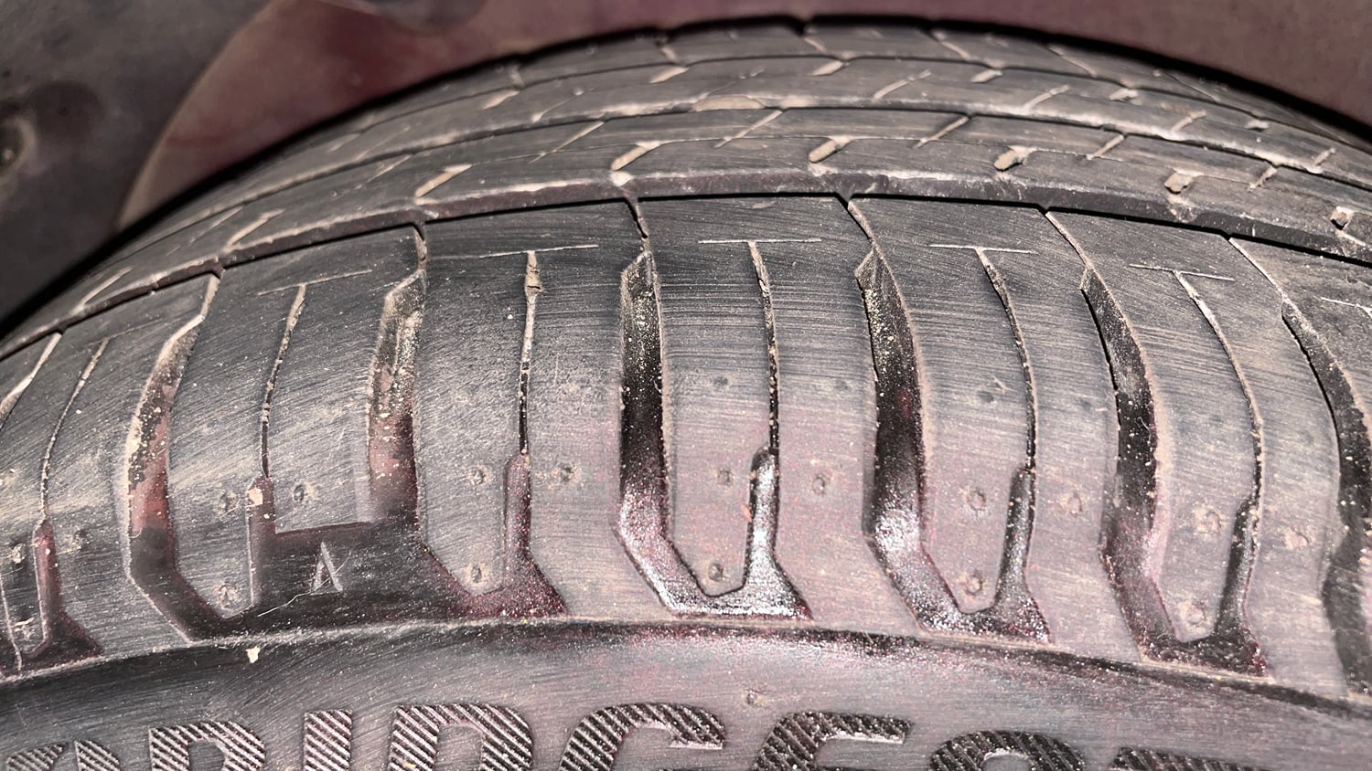 Used 2013 Hyundai Verna Fluidic 1.6 VTVT SX Petrol Manual tyres RIGHT REAR TYRE TREAD VIEW