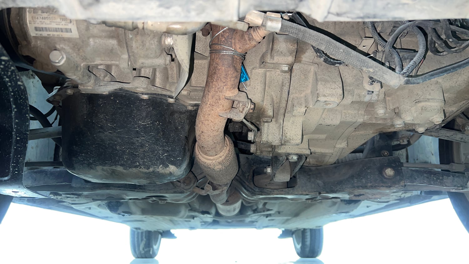 Used 2015 Volkswagen Polo Highline1.2L (P) Petrol Manual extra FRONT LEFT UNDERBODY VIEW