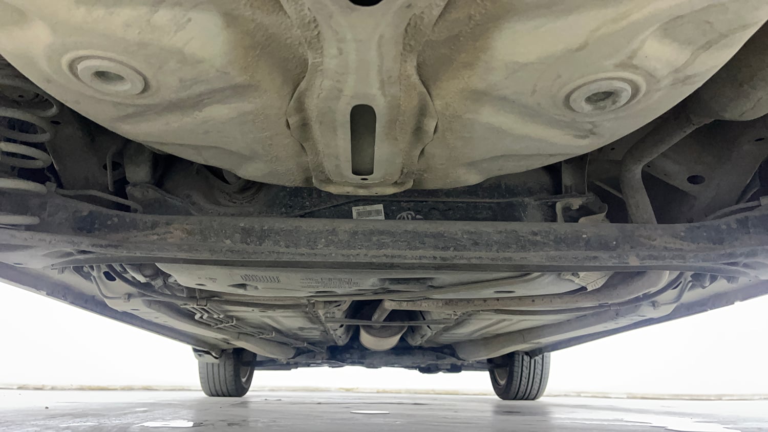 Used 2018 Maruti Suzuki Baleno Alpha 1.2 AT Petrol Automatic extra REAR UNDERBODY VIEW (TAKEN FROM REAR)