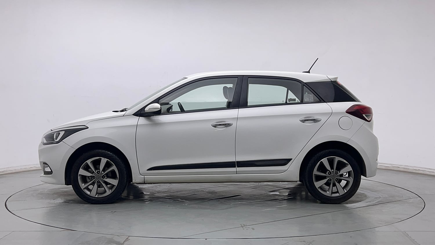 Used 2016 Hyundai Elite i20 Asta 1.2 (O) Petrol Manual exterior LEFT SIDE VIEW