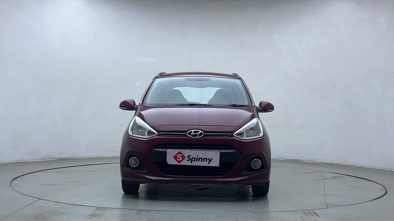 Used 2016 Hyundai Grand i10 Asta AT 1.2 Kappa VTVT Petrol Automatic exterior FRONT VIEW