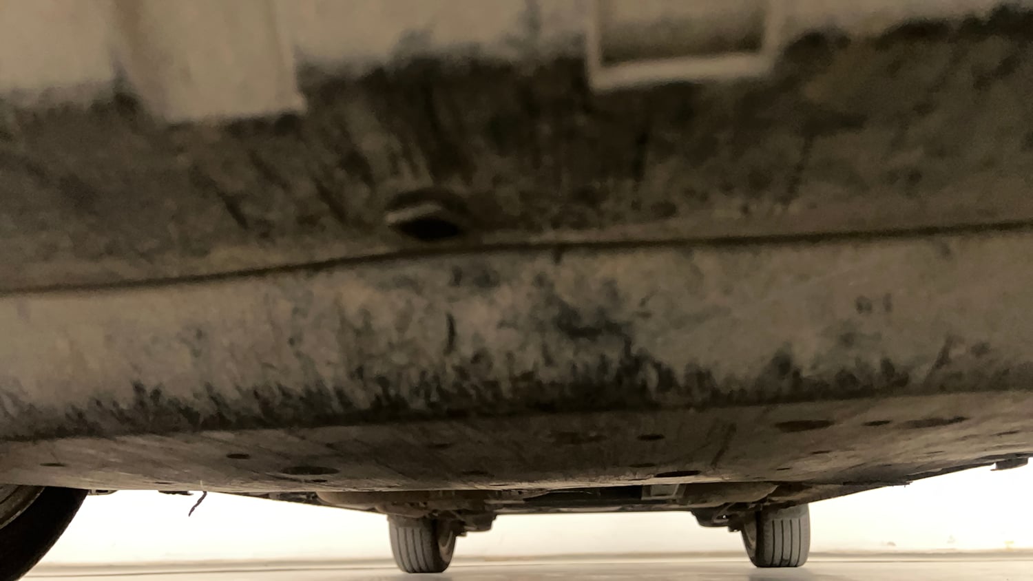 Used 2017 Honda City ZX CVT Petrol Petrol Automatic extra FRONT LEFT UNDERBODY VIEW
