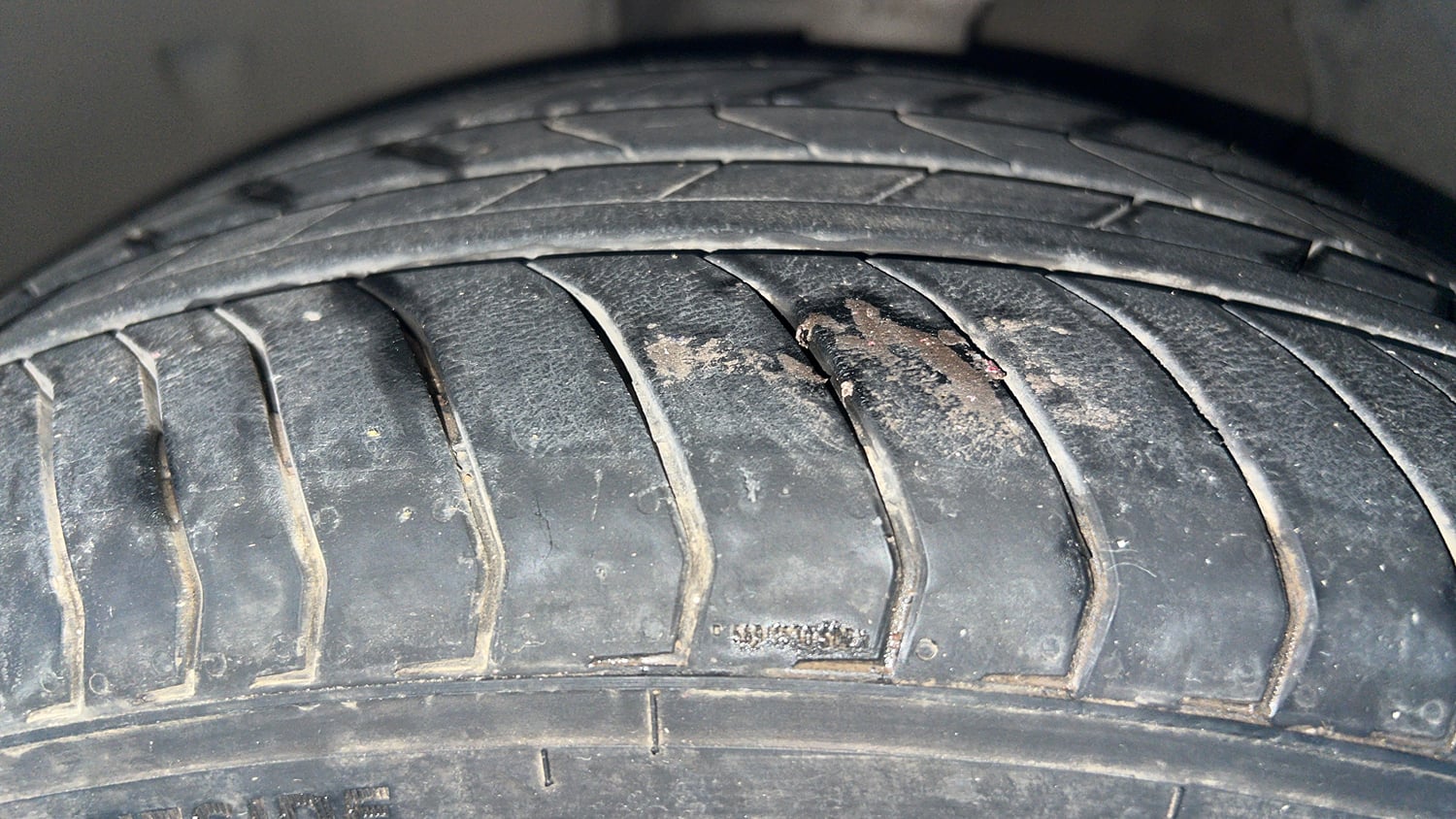 Used 2019 Honda Civic ZX CVT Petrol Petrol Automatic tyres LEFT FRONT TYRE TREAD VIEW