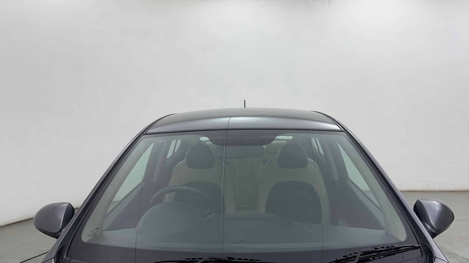 Used 2019 Hyundai Xcent S Petrol Manual exterior FRONT WINDSHIELD VIEW