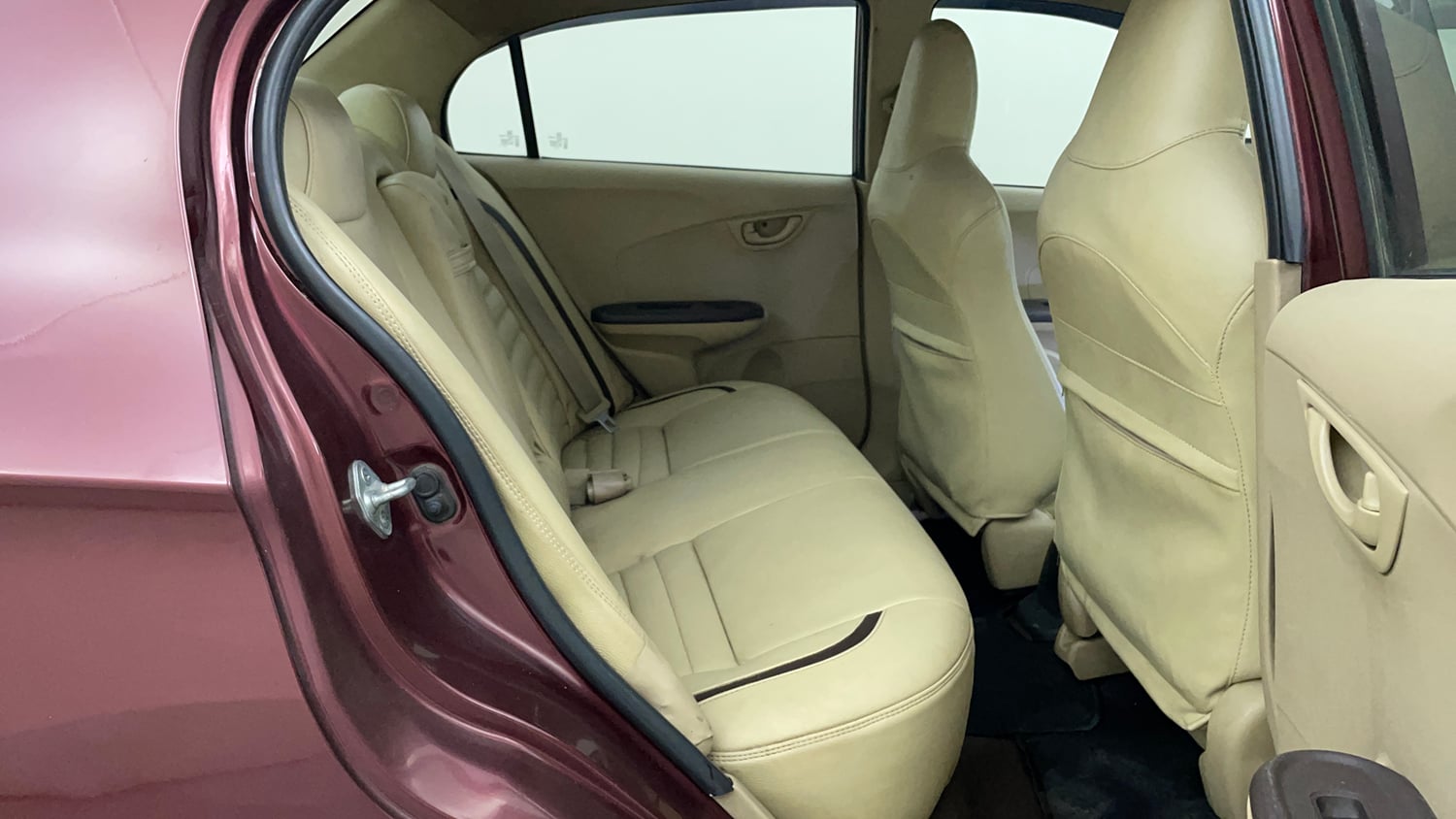 Used 2013 Honda Amaze 1.5 S i-DTEC Diesel Manual interior RIGHT SIDE REAR DOOR CABIN VIEW