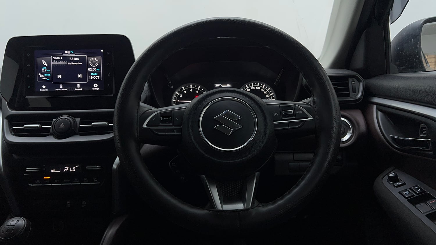 Used 2023 Maruti Suzuki Grand Vitara Delta Smart Hybrid Petrol Manual interior STEERING VIEW