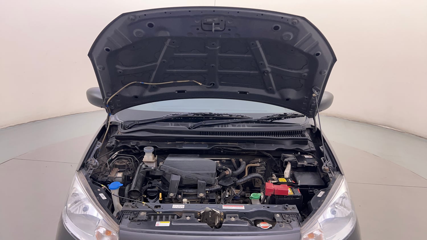 Used 2022 Maruti Suzuki Alto K10 VXi Petrol Manual engine ENGINE & BONNET OPEN FRONT VIEW