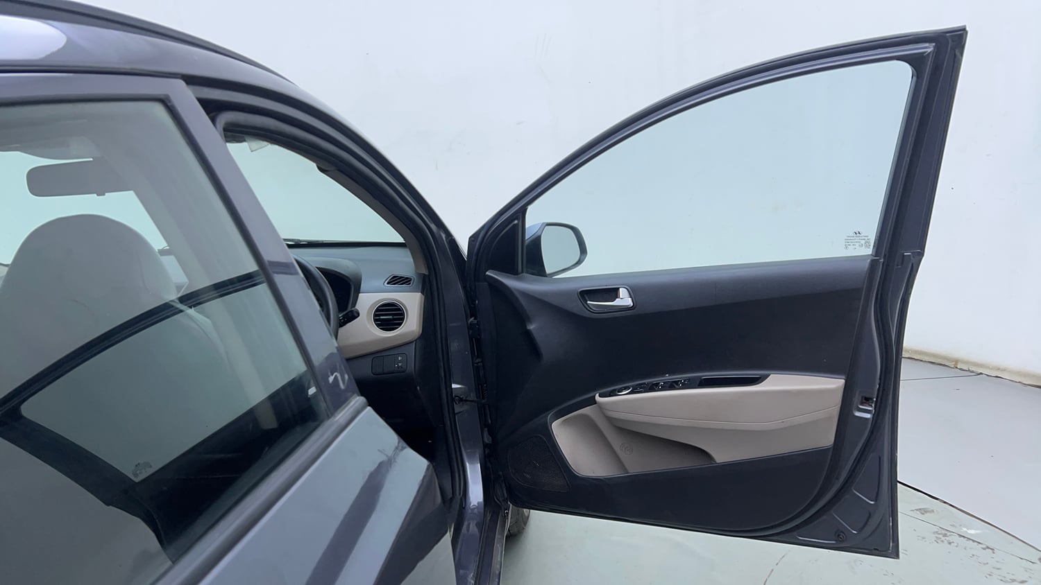 Used 2016 Hyundai Grand i10 Sportz 1.2 Kappa VTVT Petrol Manual interior RIGHT FRONT DOOR OPEN VIEW