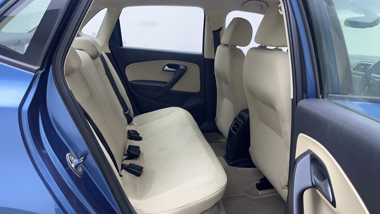 Used 2016 Volkswagen Ameo Highline1.2L (P) Petrol Manual interior RIGHT SIDE REAR DOOR CABIN VIEW