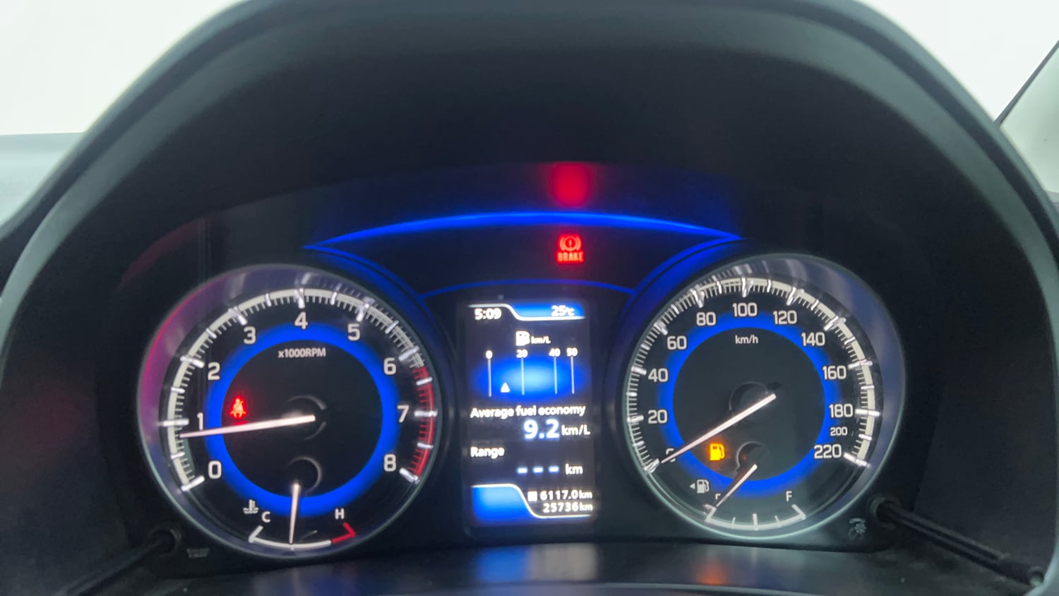Used 2016 Maruti Suzuki Baleno Alpha 1.2 Petrol Manual interior CLUSTERMETER VIEW