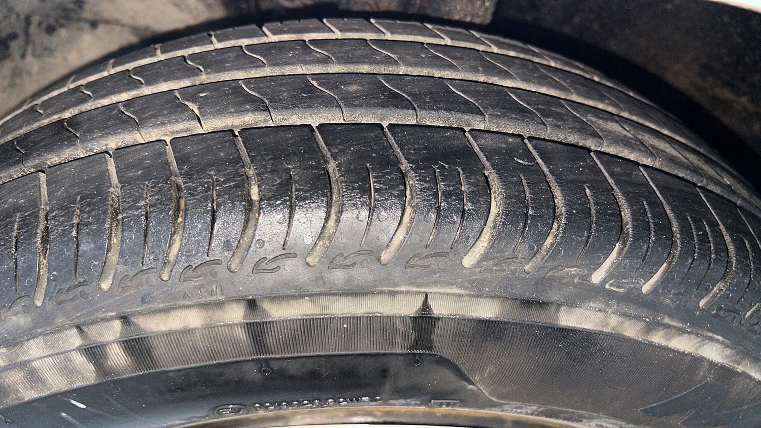 Used 2024 Maruti Suzuki Wagon R VXI 1.0 CNG Cng Manual tyres LEFT FRONT TYRE TREAD VIEW