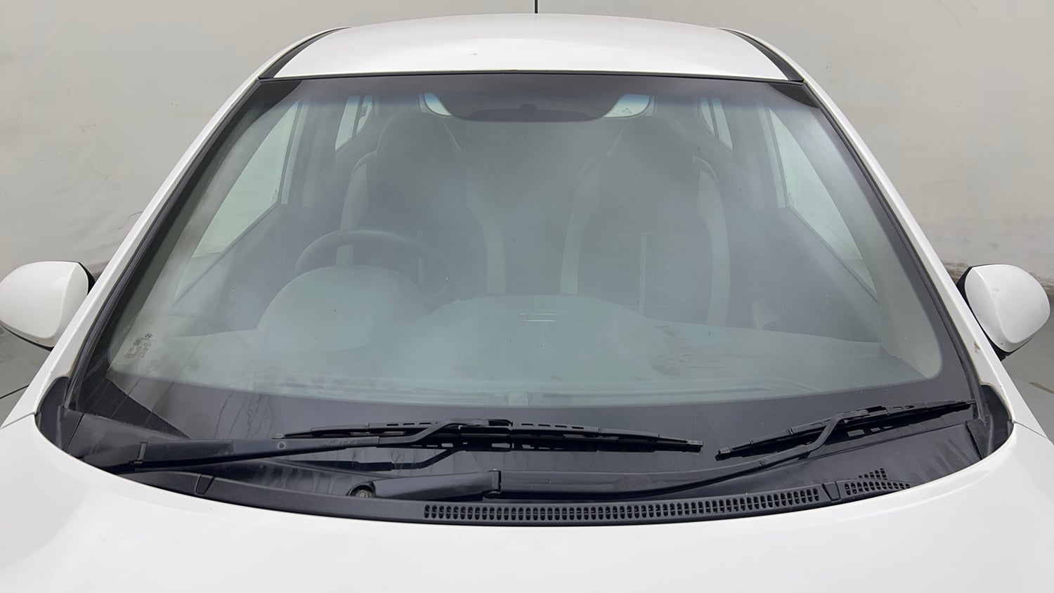 Used 2016 Hyundai Grand i10 Magna AT 1.2 Kappa VTVT Petrol Automatic exterior FRONT WINDSHIELD VIEW