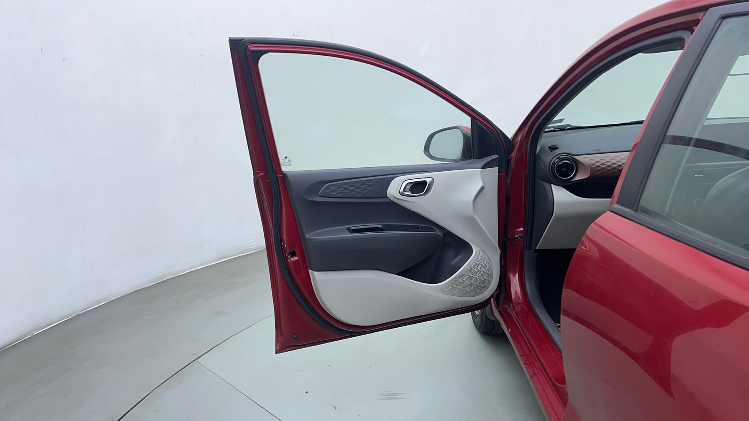 Used 2021 Hyundai Aura SX Plus 1.2 AMT Petrol Petrol Automatic interior LEFT FRONT DOOR OPEN VIEW