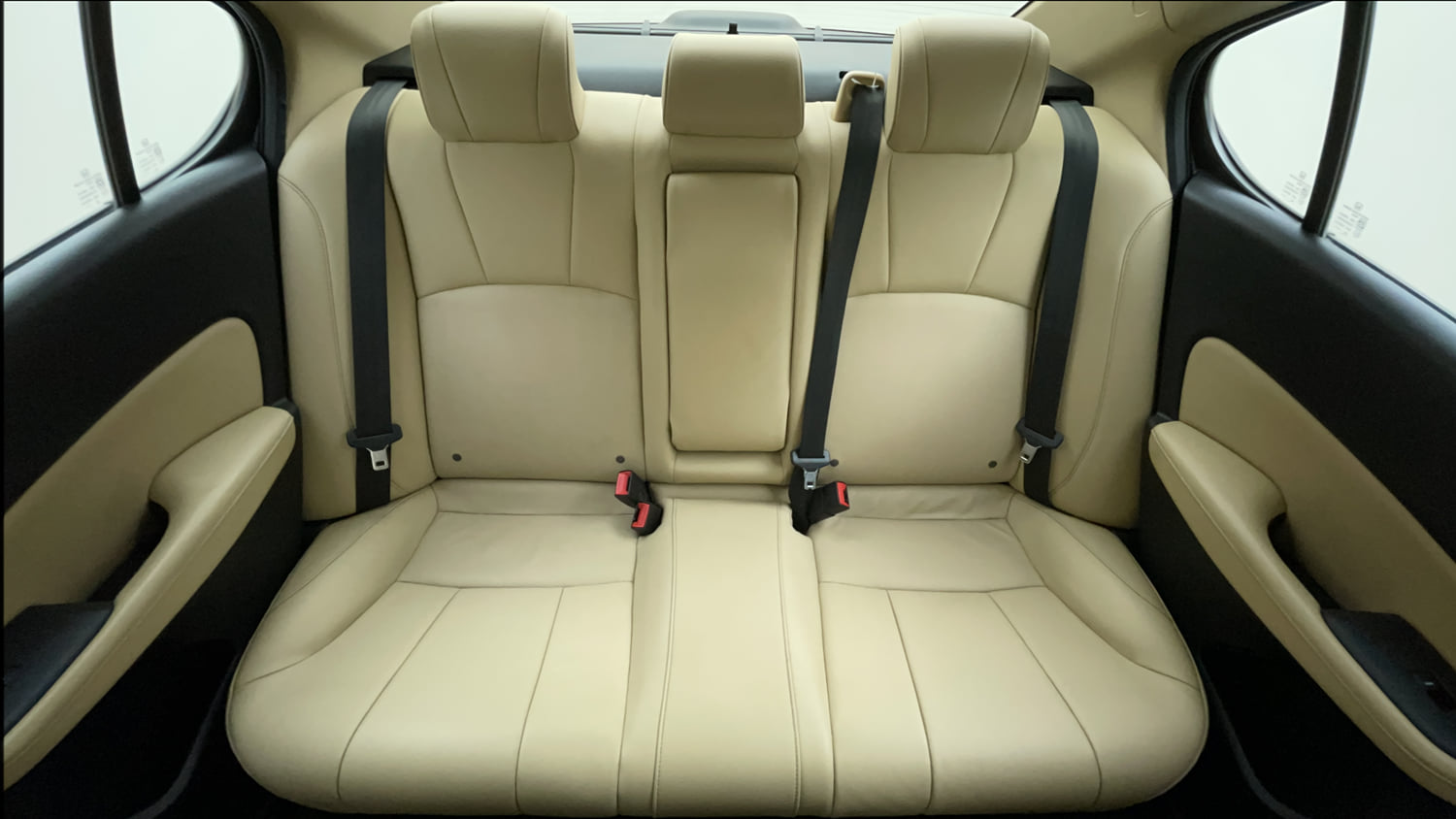 Used 2020 Honda City ZX CVT Petrol Petrol Automatic interior REAR SEAT CONDITION VIEW