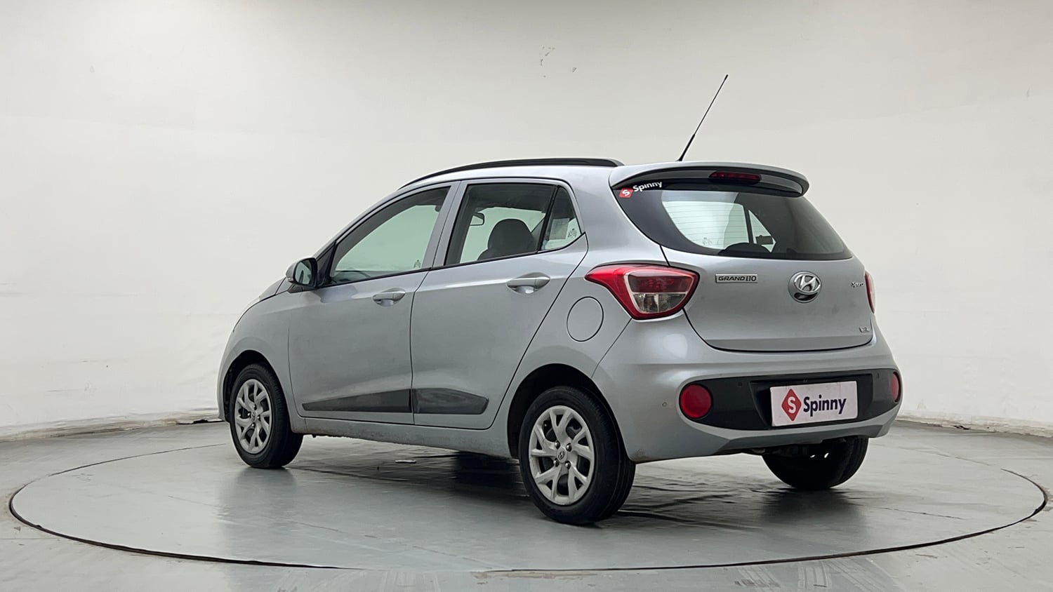 Used 2019 Hyundai Grand i10 Sportz 1.2 Kappa VTVT Petrol Manual exterior LEFT REAR CORNER VIEW