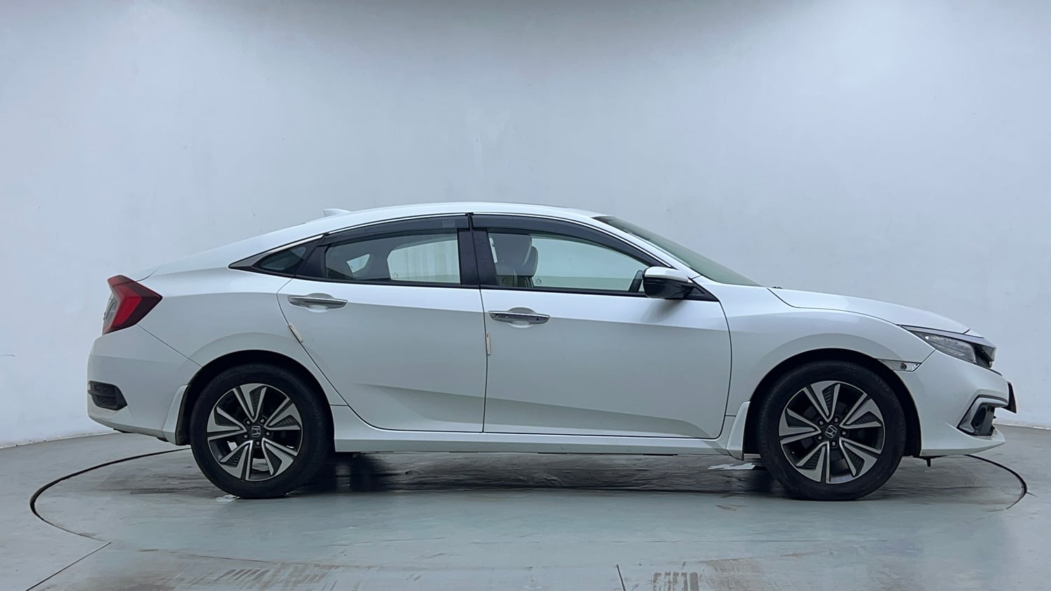Used 2019 Honda Civic ZX CVT Petrol Petrol Automatic exterior RIGHT SIDE VIEW