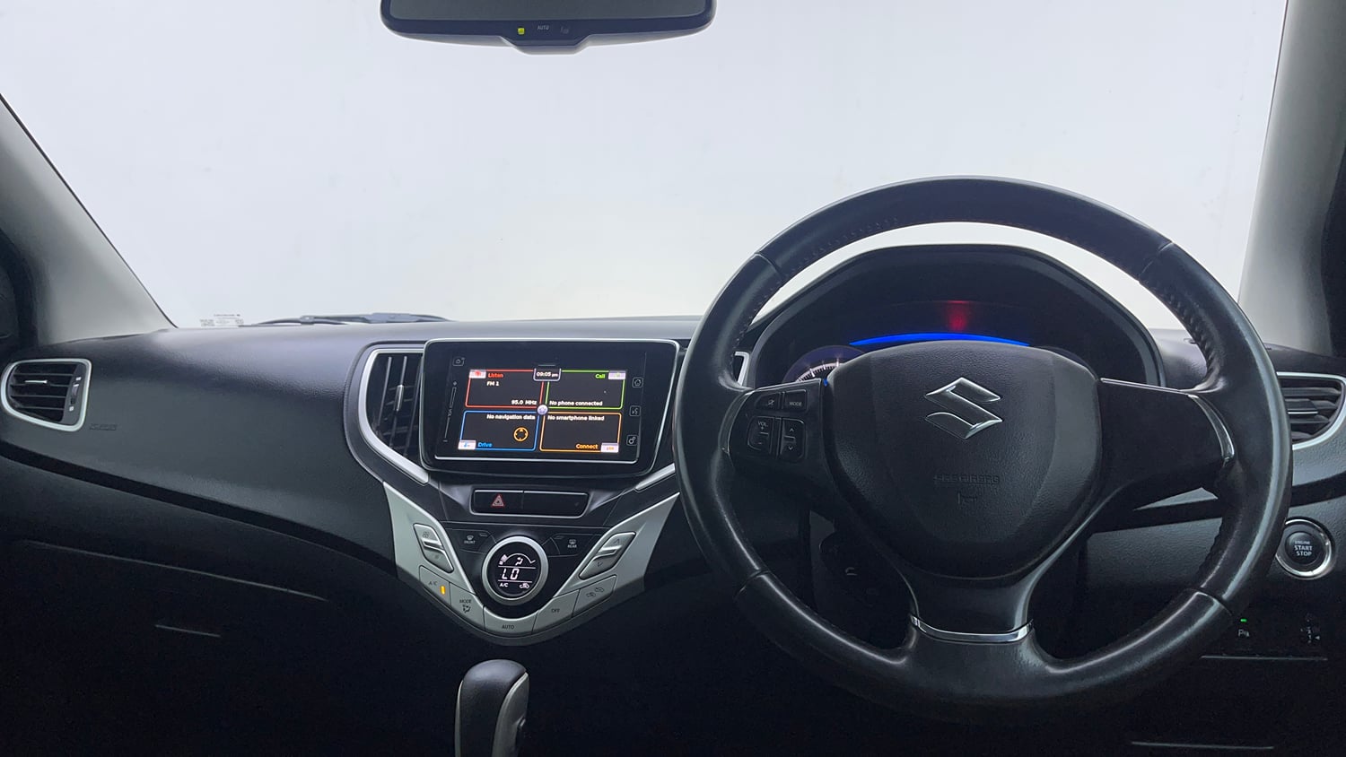 Used 2018 Maruti Suzuki Baleno Alpha 1.2 AT Petrol Automatic interior DASHBOARD VIEW