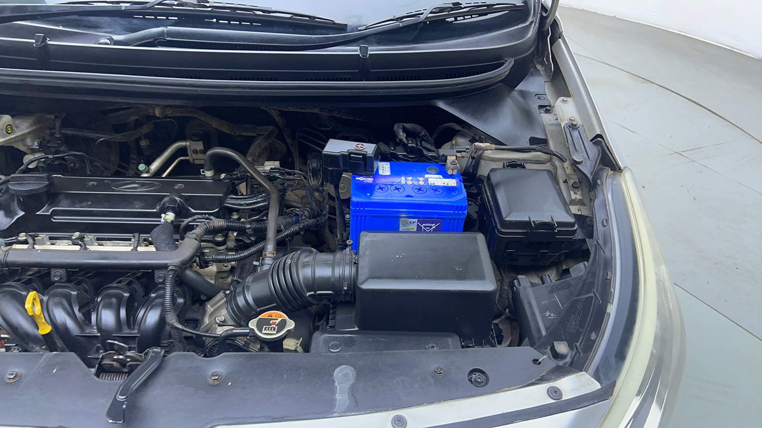 Used 2015 Hyundai Elite i20 Sportz 1.2 Petrol Manual engine ENGINE LEFT SIDE VIEW