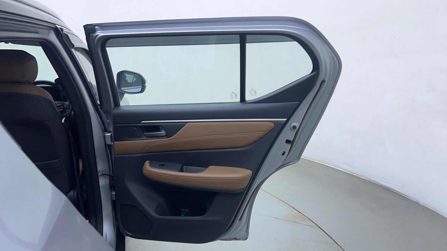 Used 2024 Honda Elevate ZX MT Petrol Manual interior RIGHT REAR DOOR OPEN VIEW