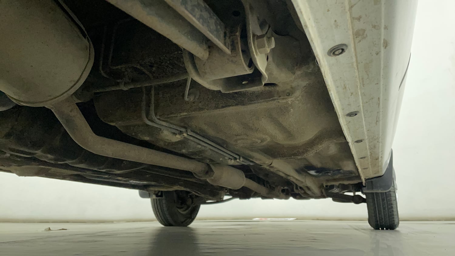 Used 2020 Maruti Suzuki Alto 800 LXi Petrol Manual extra REAR RIGHT UNDERBODY VIEW
