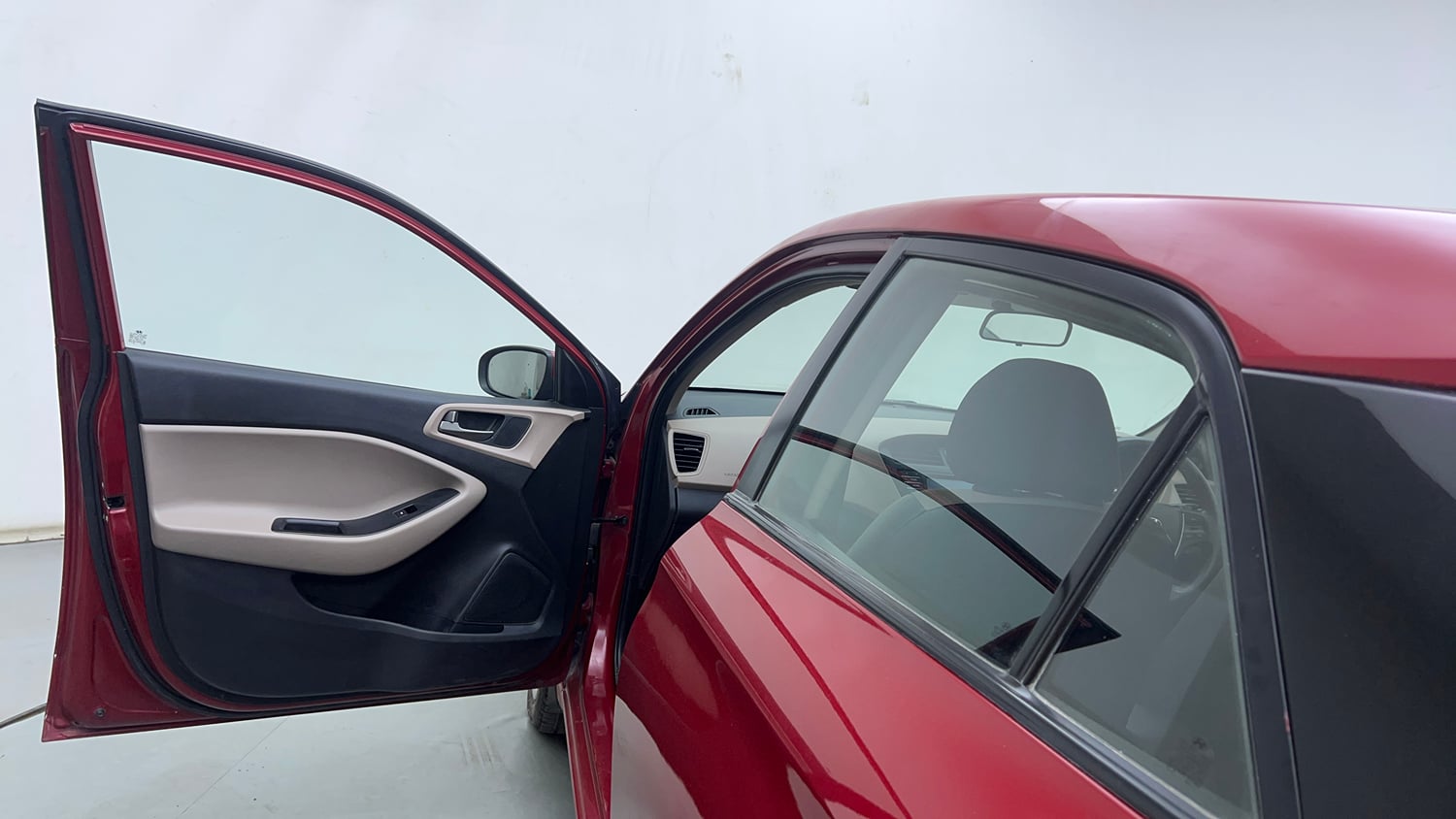 Used 2017 Hyundai Elite i20 Asta 1.2 Petrol Manual interior LEFT FRONT DOOR OPEN VIEW