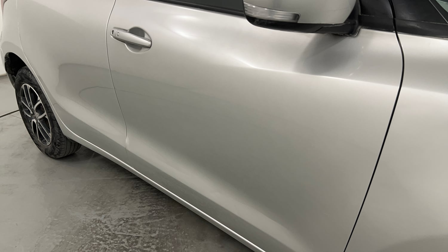 Used 2019 Maruti Suzuki Swift ZXi Plus Petrol Manual dents MINOR DENT