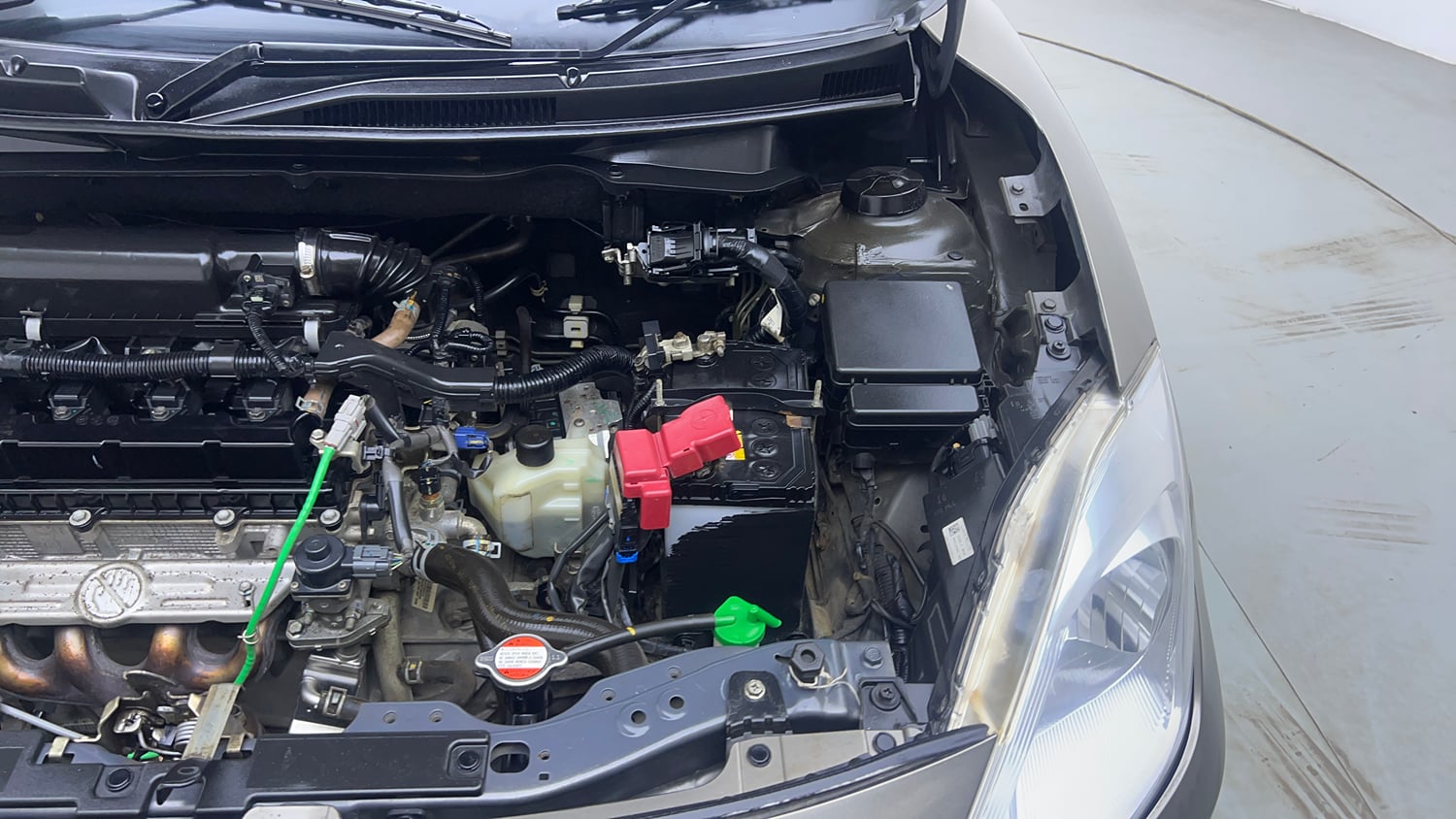 Used 2020 Maruti Suzuki Dzire VXi AGS Petrol Automatic engine ENGINE LEFT SIDE VIEW