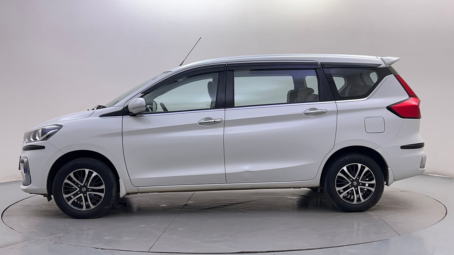 Used 2023 Maruti Suzuki Ertiga ZXi AT Petrol Automatic exterior LEFT SIDE VIEW