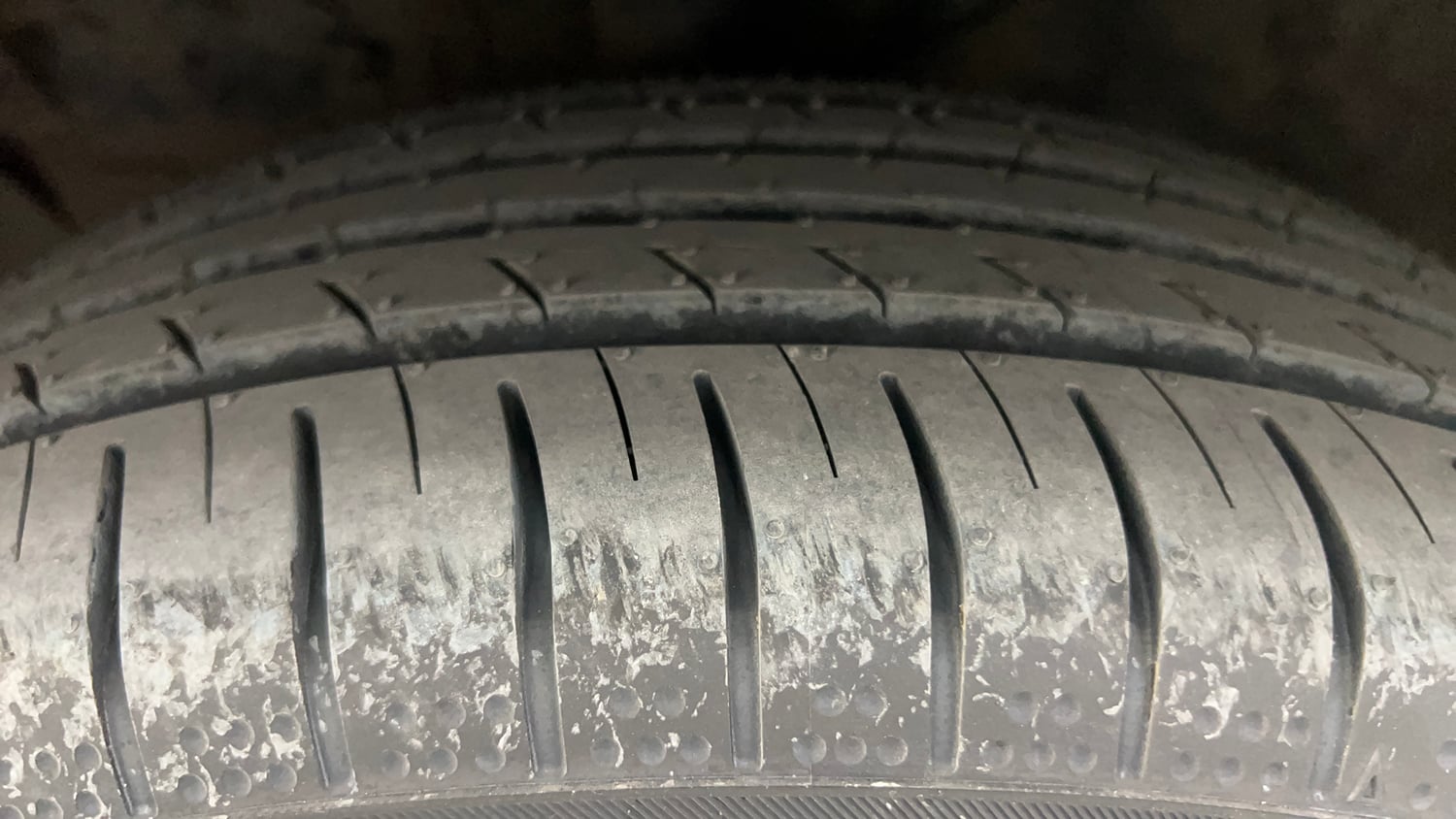 Used 2016 Hyundai Creta 1.6 SX Plus Petrol Petrol Manual tyres LEFT FRONT TYRE TREAD VIEW