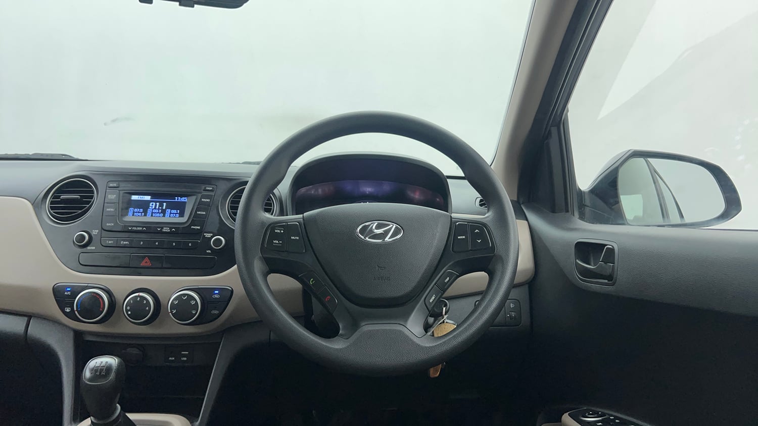 Used 2019 Hyundai Xcent S Petrol Manual interior STEERING VIEW