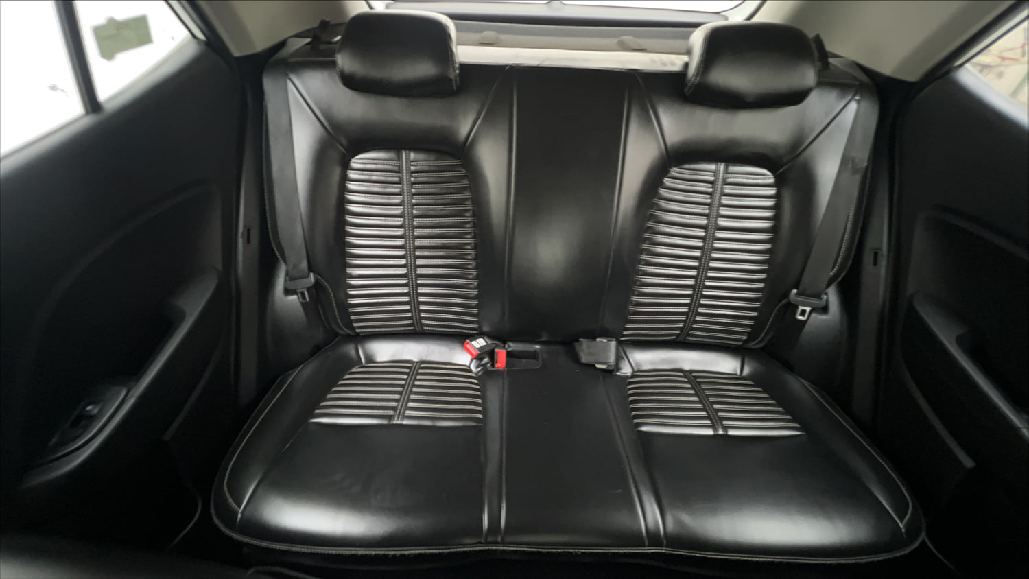 Used 2019 Hyundai Venue SX Plus 1.0 Turbo DCT Petrol Automatic interior REAR SEAT CONDITION VIEW