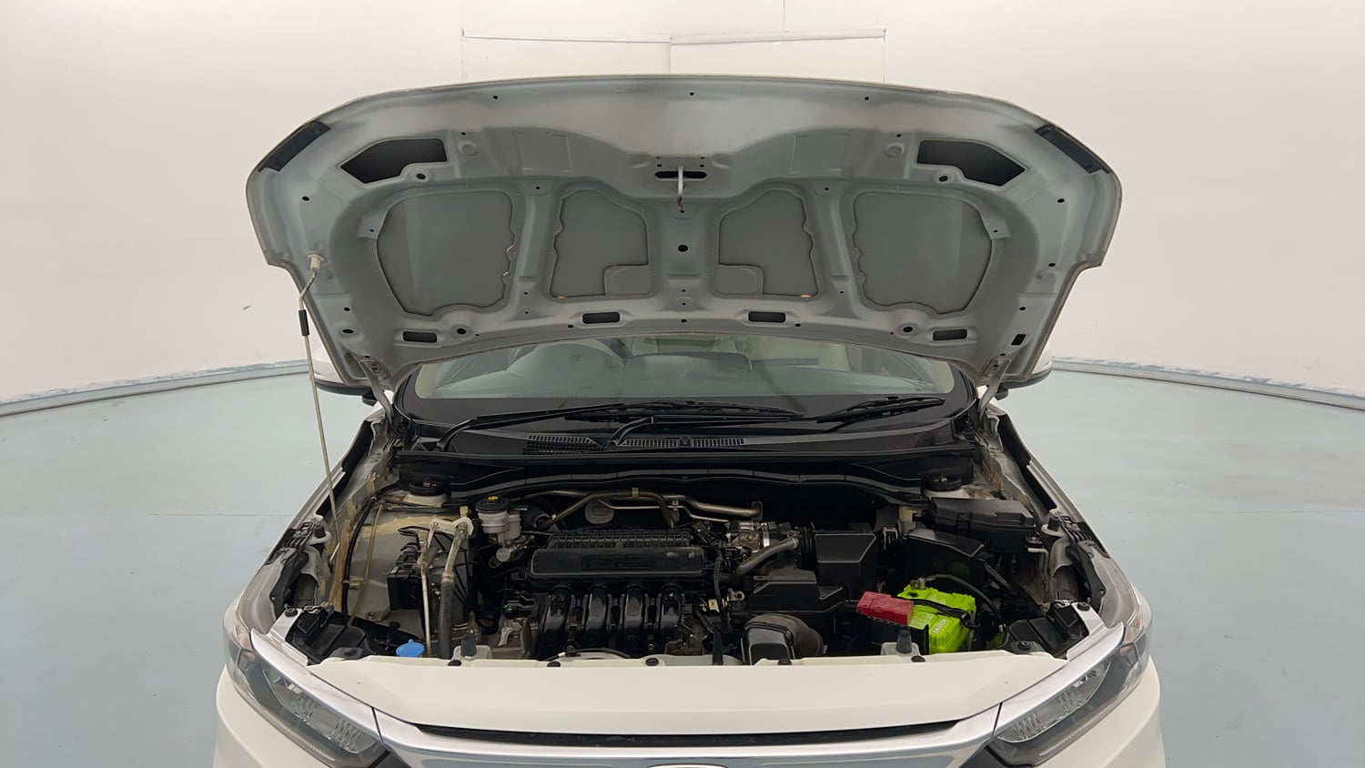 Used 2021 Honda Amaze 1.2 V MT Petrol Petrol Manual engine ENGINE & BONNET OPEN FRONT VIEW