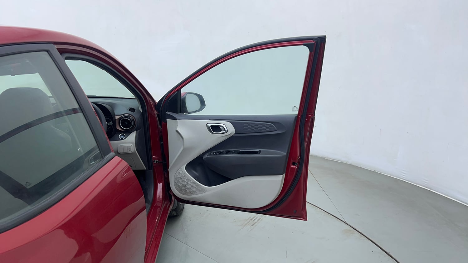 Used 2021 Hyundai Aura SX Plus 1.2 AMT Petrol Petrol Automatic interior RIGHT FRONT DOOR OPEN VIEW