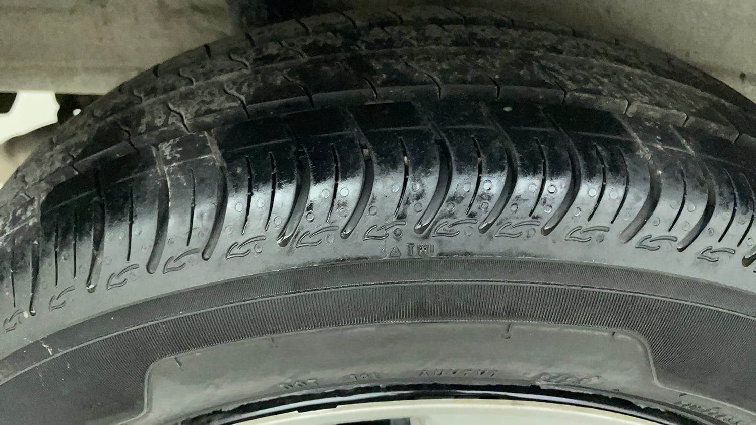 Used 2025 Maruti Suzuki Wagon R VXI 1.0 CNG Cng Manual tyres RIGHT REAR TYRE TREAD VIEW