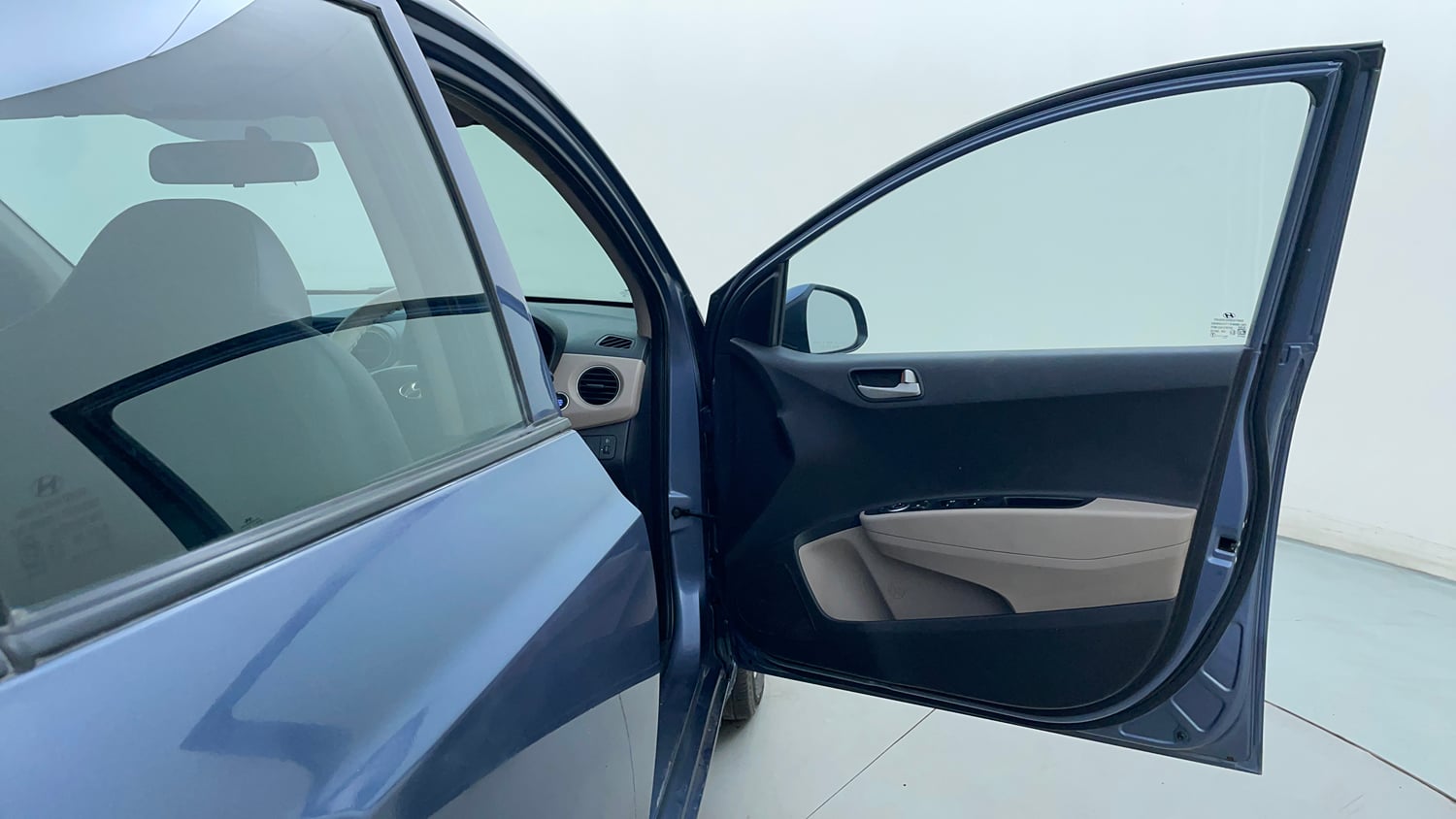 Used 2014 Hyundai Grand i10 Asta AT 1.2 Kappa VTVT Petrol Automatic interior RIGHT FRONT DOOR OPEN VIEW