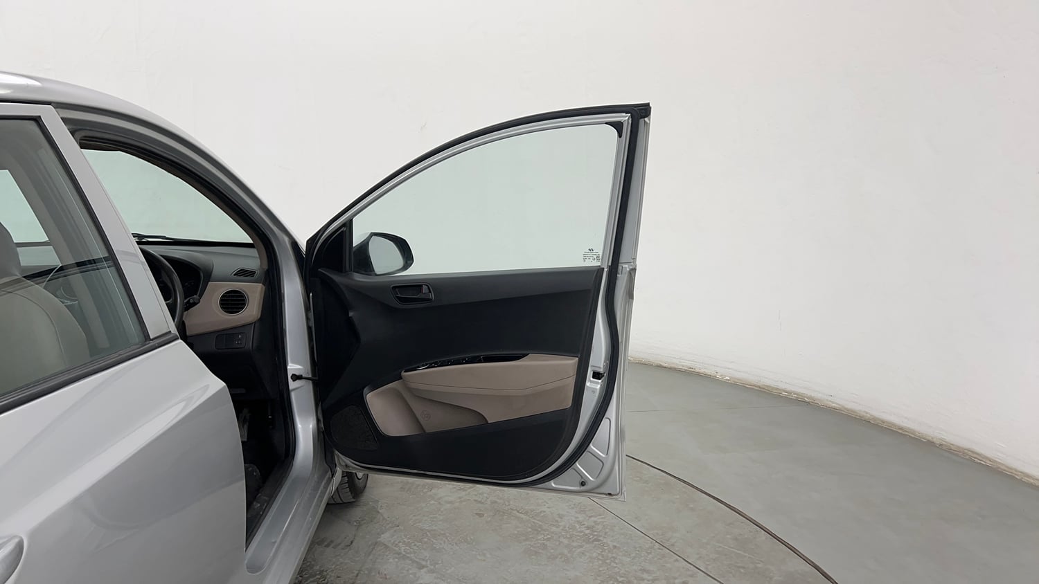 Used 2015 Hyundai Grand i10 Magna 1.2 Kappa VTVT Petrol Manual interior RIGHT FRONT DOOR OPEN VIEW