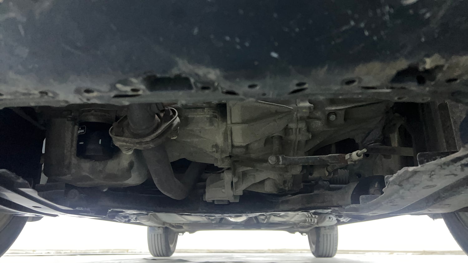 Used 2017 Maruti Suzuki Baleno Zeta 1.2 Petrol Manual extra FRONT LEFT UNDERBODY VIEW