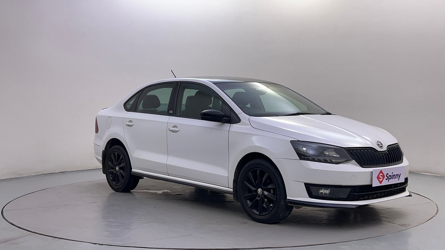 Used 2021 Skoda Rapid Style Petrol Manual exterior RIGHT FRONT CORNER VIEW