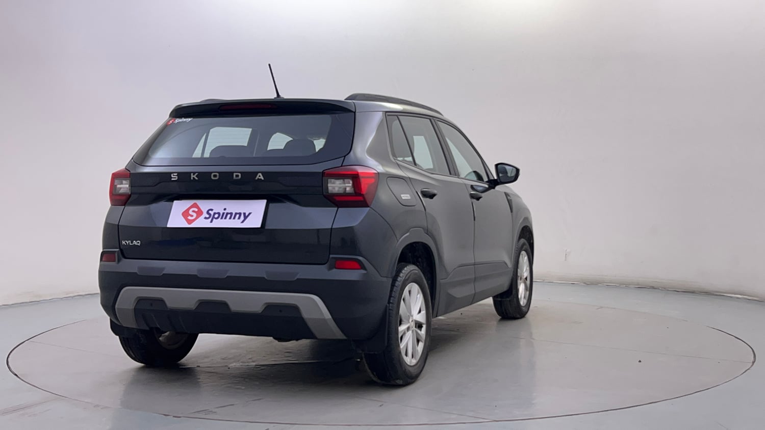 Used 2026 Skoda Kylaq Signature AT Petrol Automatic exterior RIGHT REAR CORNER VIEW