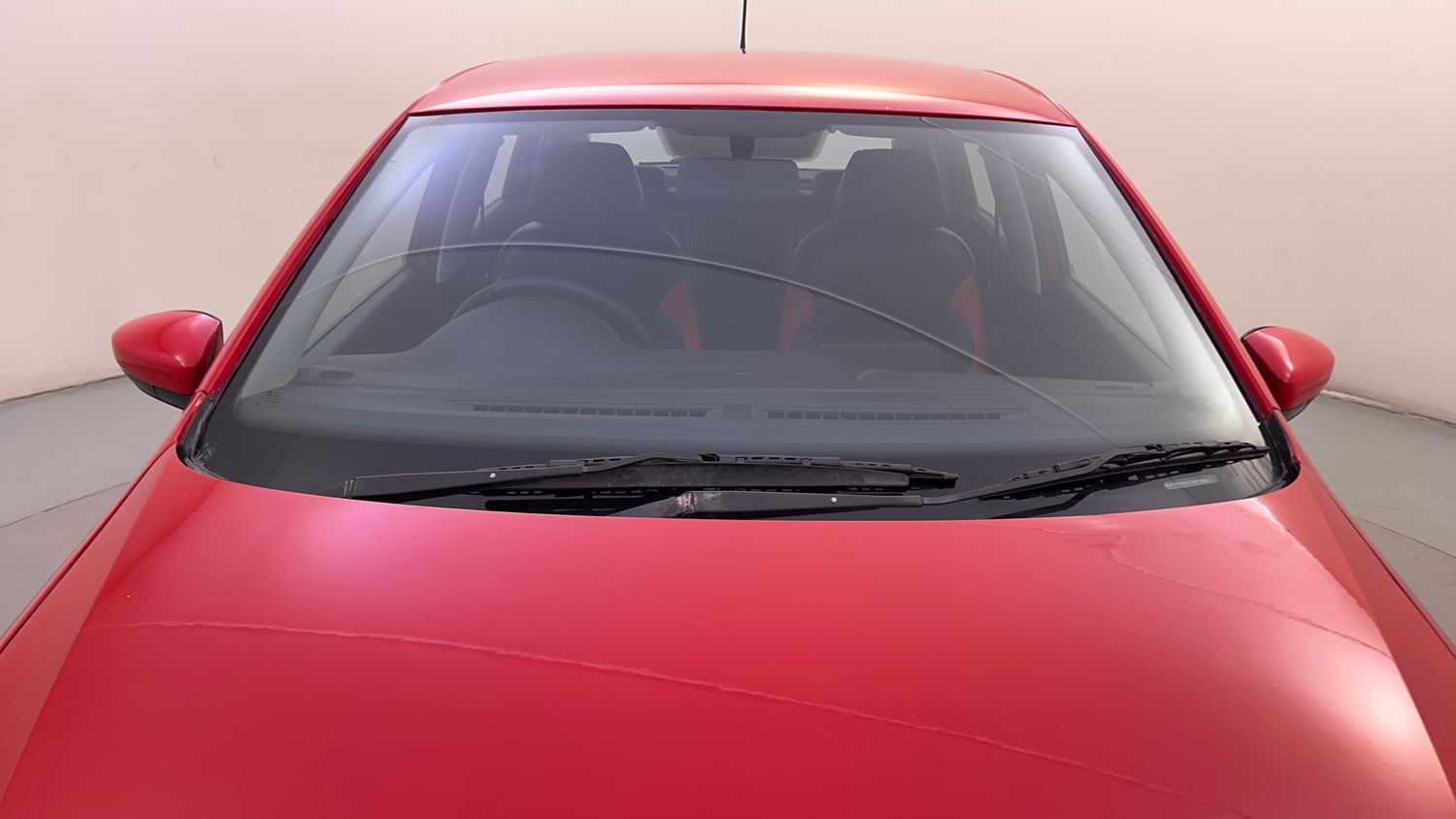 Used 2020 Volkswagen Polo Comfortline Plus 1.0L MPI Petrol Manual exterior FRONT WINDSHIELD VIEW