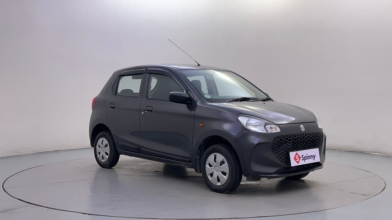 Used 2022 Maruti Suzuki Alto K10 VXi Petrol Manual exterior RIGHT FRONT CORNER VIEW