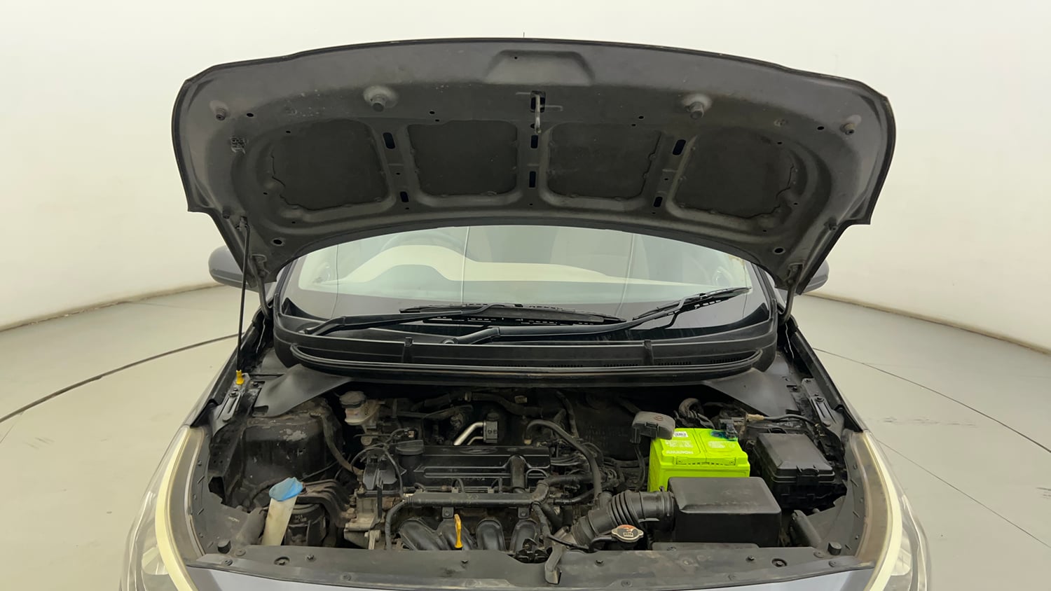 Used 2014 Hyundai Elite i20 Magna 1.2 Petrol Manual engine ENGINE & BONNET OPEN FRONT VIEW