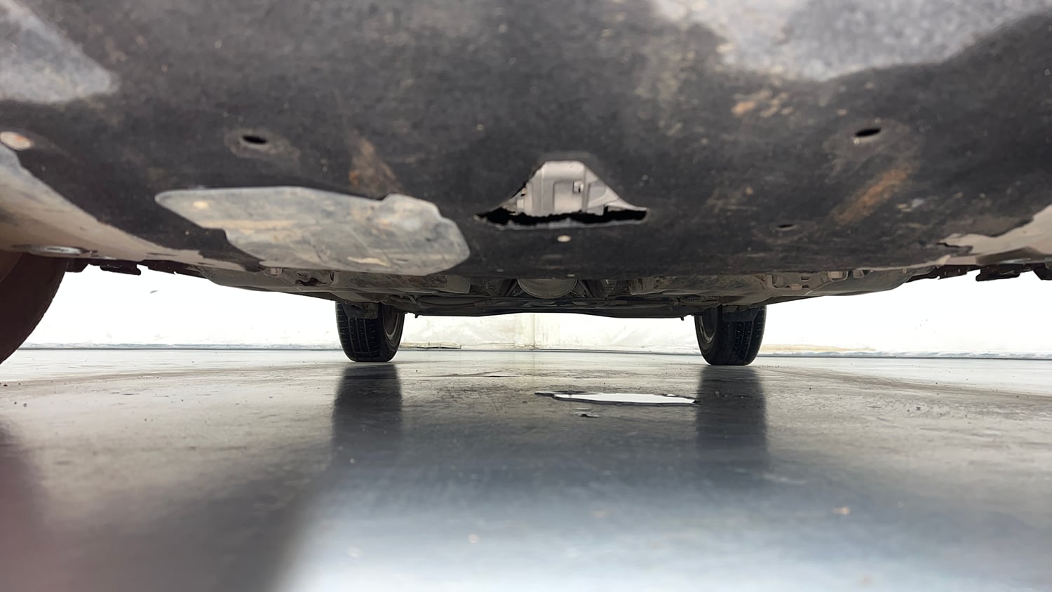 Used 2025 Maruti Suzuki Swift ZXi Plus Petrol Manual extra FRONT LEFT UNDERBODY VIEW