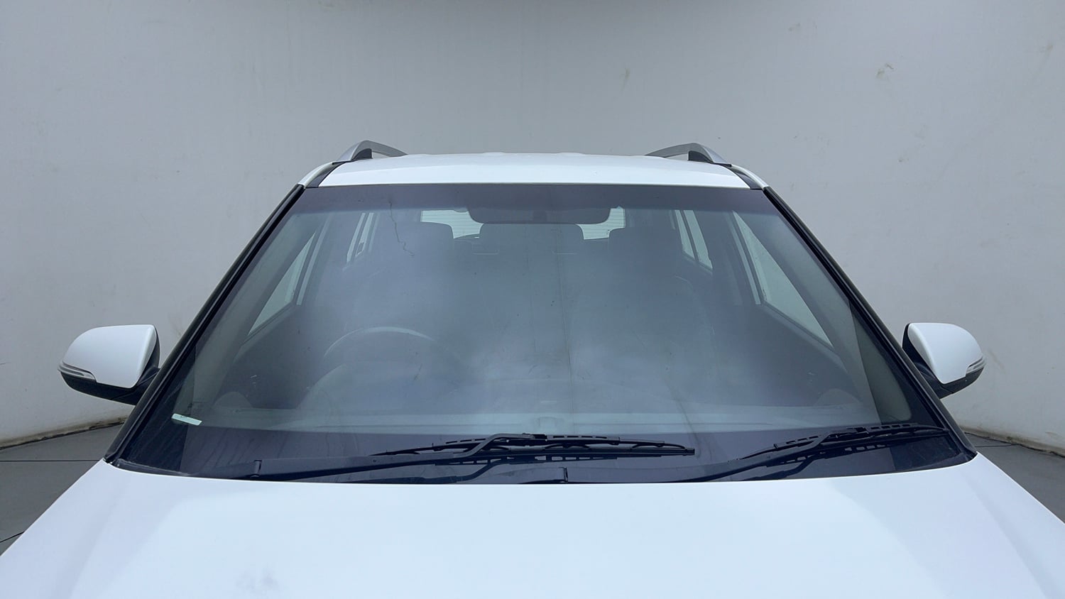 Used 2017 Hyundai Creta SX 1.6 CRDI (O) Diesel Manual exterior FRONT WINDSHIELD VIEW