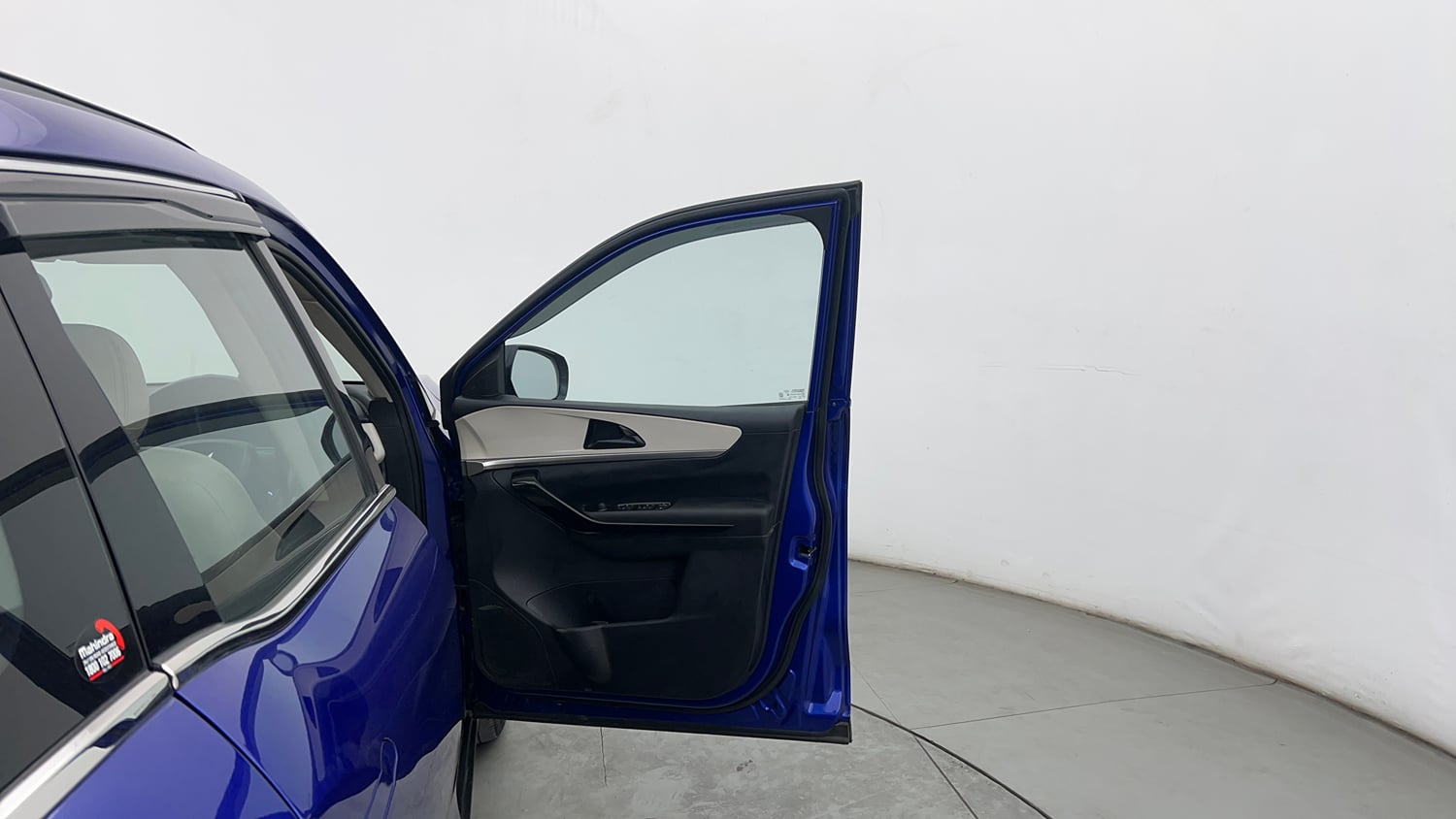 Used 2022 Mahindra XUV700 AX 5 Petrol MT 7 STR Petrol Manual interior RIGHT FRONT DOOR OPEN VIEW