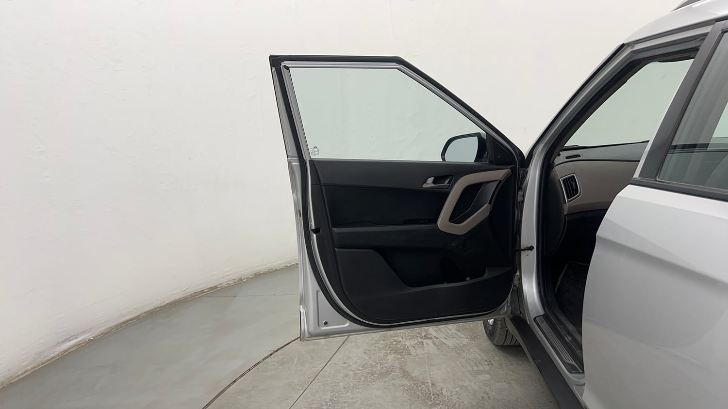 Used 2016 Hyundai Creta 1.6 SX Plus Petrol Petrol Manual interior LEFT FRONT DOOR OPEN VIEW