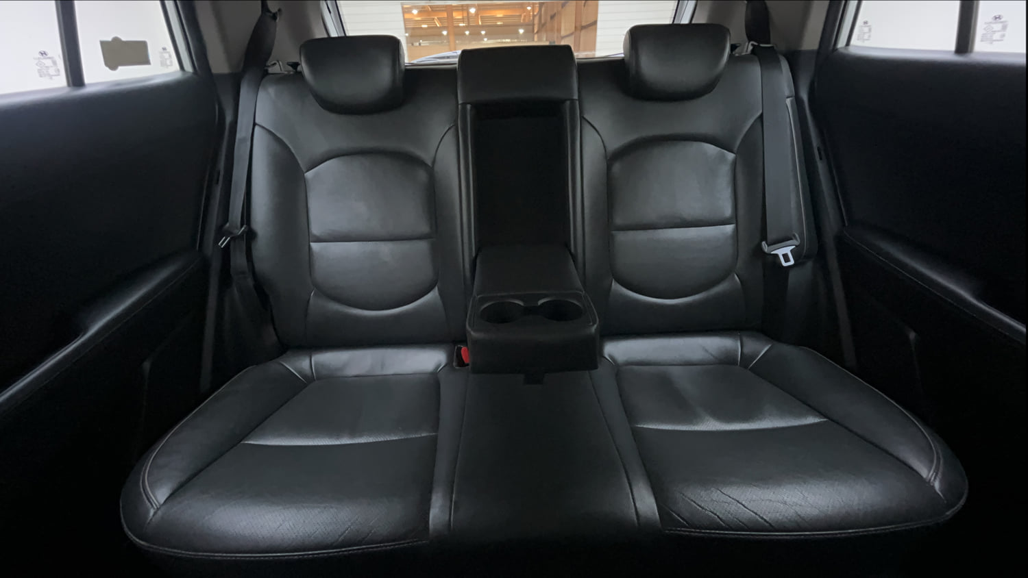 Used 2017 Hyundai Creta SX 1.6 CRDI (O) Diesel Manual interior REAR SEAT CONDITION VIEW