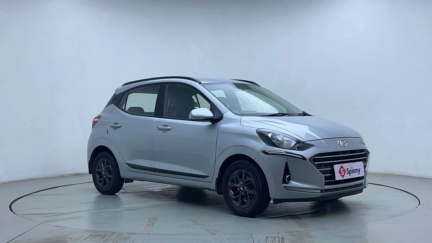 Used 2021 Hyundai Grand i10 Nios Sportz 1.2 Kappa VTVT CNG Cng Manual exterior RIGHT FRONT CORNER VIEW