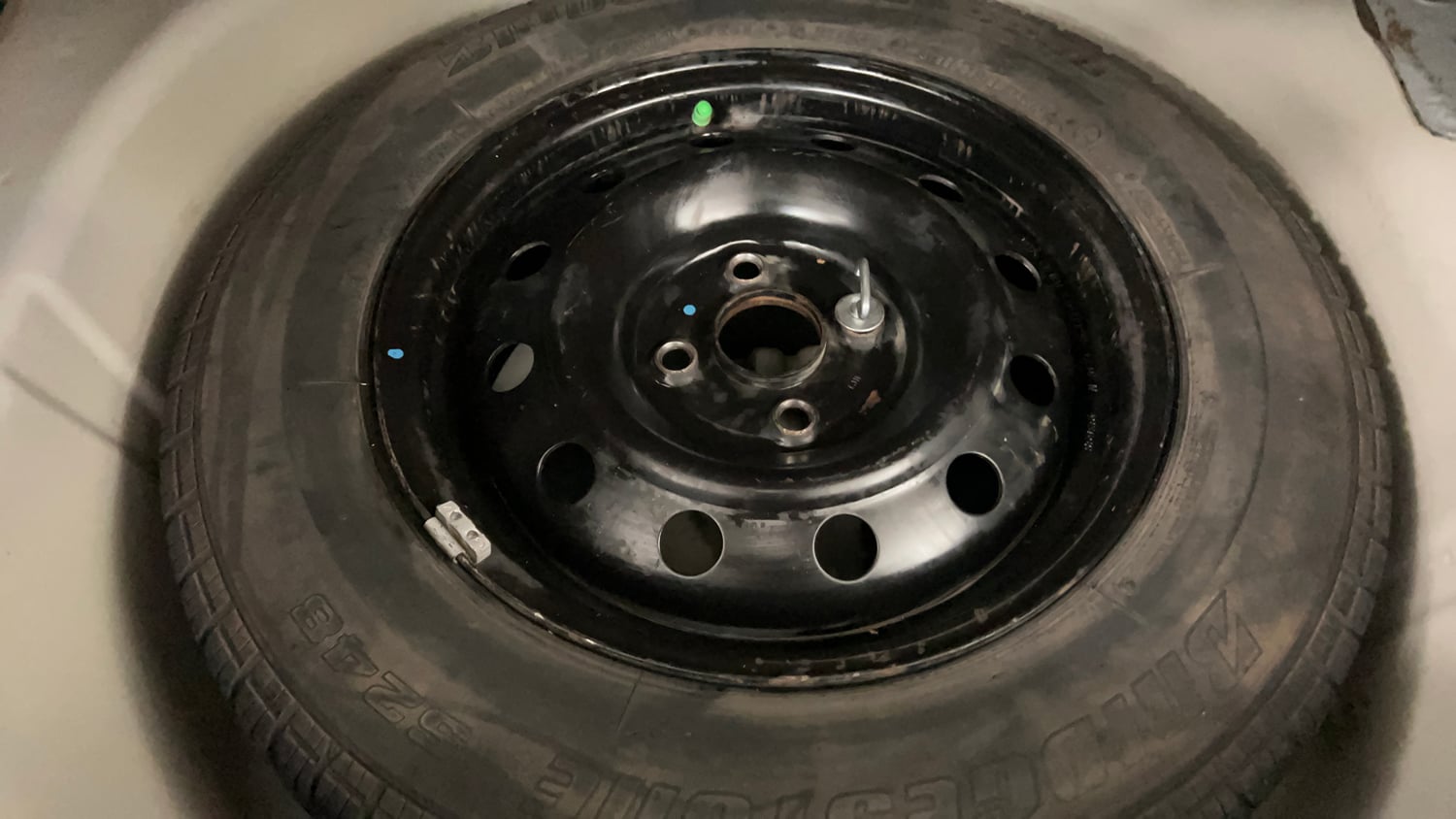 Used 2013 Maruti Suzuki Swift Dzire Automatic Petrol Automatic tyres SPARE TYRE VIEW