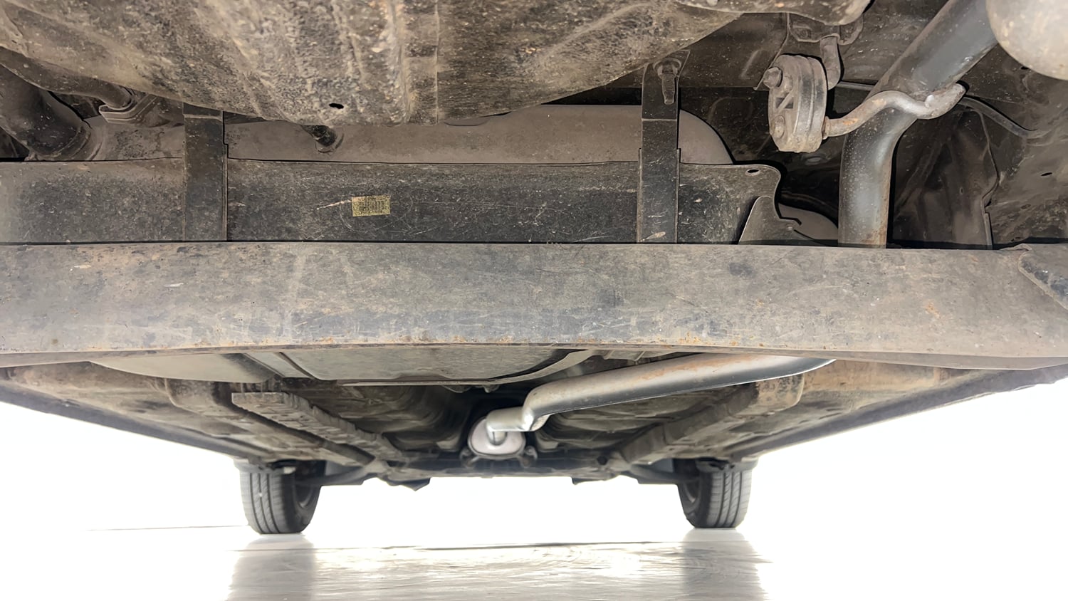 Used 2018 Hyundai Grand i10 Sportz 1.2 Kappa VTVT Dual Tone Petrol Manual extra REAR UNDERBODY VIEW (TAKEN FROM REAR)